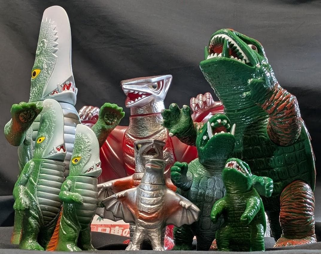 昭和ガメラ＆ギロン＆宇宙ギャオス（日東復刻・マルサン）ソフビフィギュア９体セット