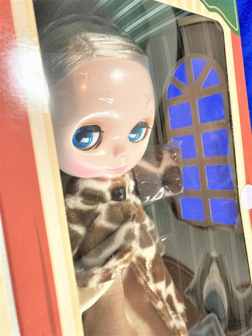 新品・未使用！Blytheshop限定　ネオブライス　カプチーノチャット♪