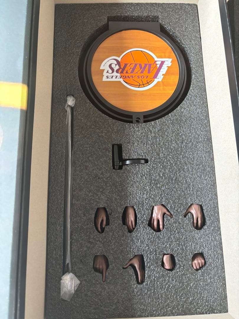 レブロン・ジェームズ　1/6 フィギュア　NBA