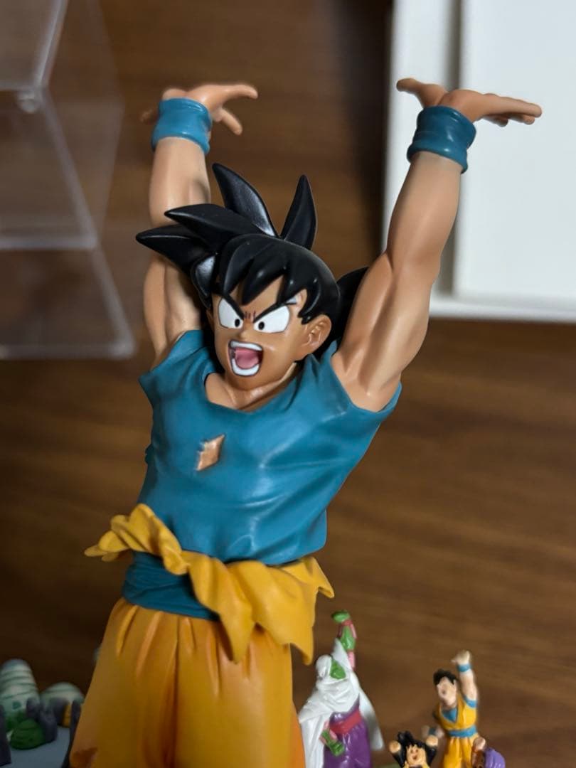 【最安値】ドラゴンボール　孫悟空　元気玉　フィギュア　魔人ブウ編(台紙付き)