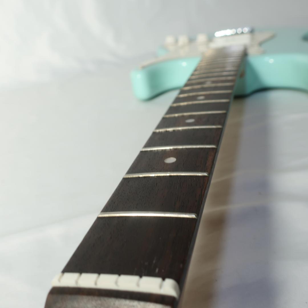 美品 Legend サーフグリーン ストラトキャスタータイプ ギター ケース付