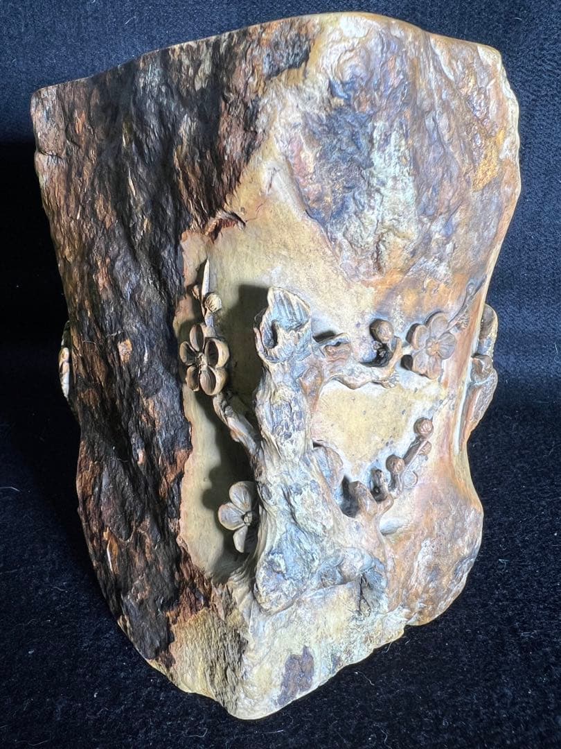 昔の掘り出しの骨董緑端渓彫刻梅鳥文刻 鑑賞石天然石 置物 高さ19cm