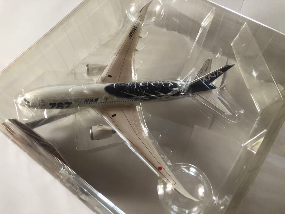 全日空商事1/200 ANA B787-8 JA802A 特別塗装機