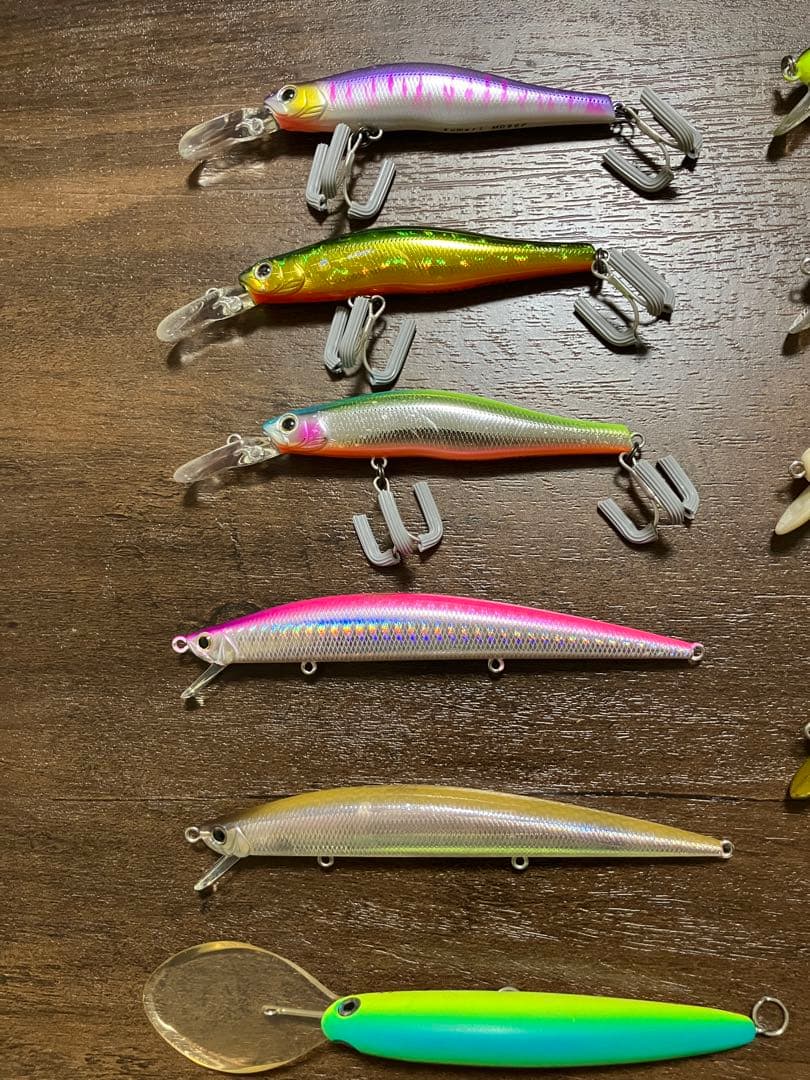 バス シーバス サクラマス ミノー セット (19個)