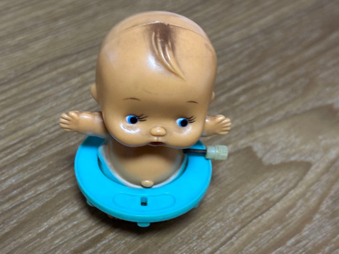 【超レア】昭和レトロ　ネジでよちよち歩く赤ちゃん　人形✖️2体セット