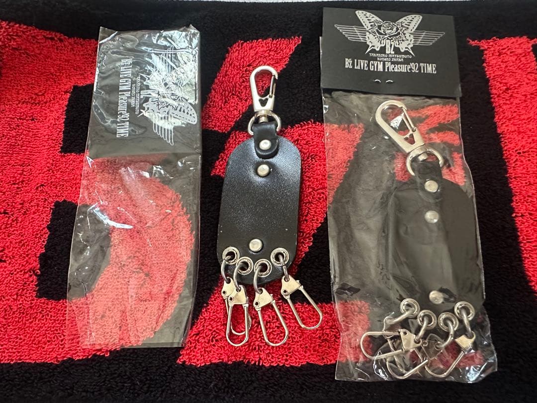 B'z LIVE-GYM Pleasure'92 TIMEキーホルダー2点セット