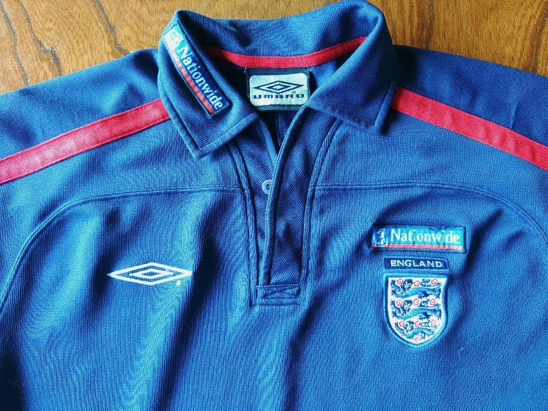 【希少】UMBRO イングランド代表　ポロシャツ Nationwide Sサイズ