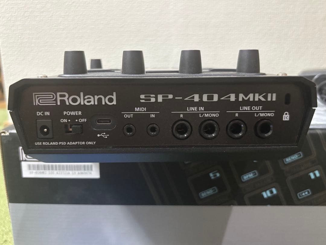 新品同様 Roland SP-404MKII サンプラー MK2 ローランド