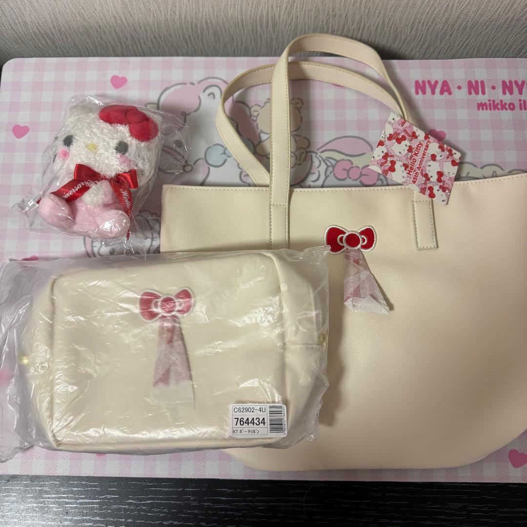 サンリオ　ハローキティ　45周年　ベビー　マスコット ポーチ トート リボン