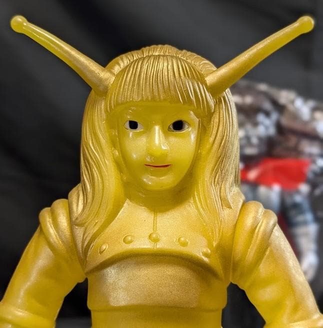 蓄光マグマ大使＆宇宙の帝王ゴア未開封（ブルマァク復刻）ソフビフィギュア２体セット