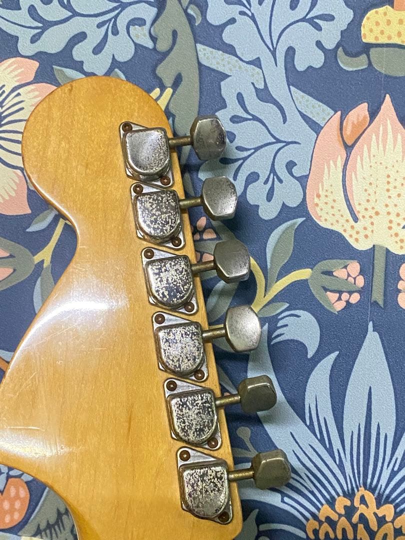 Edna＊エレキギター トーカイ シルバースター ビンテージ