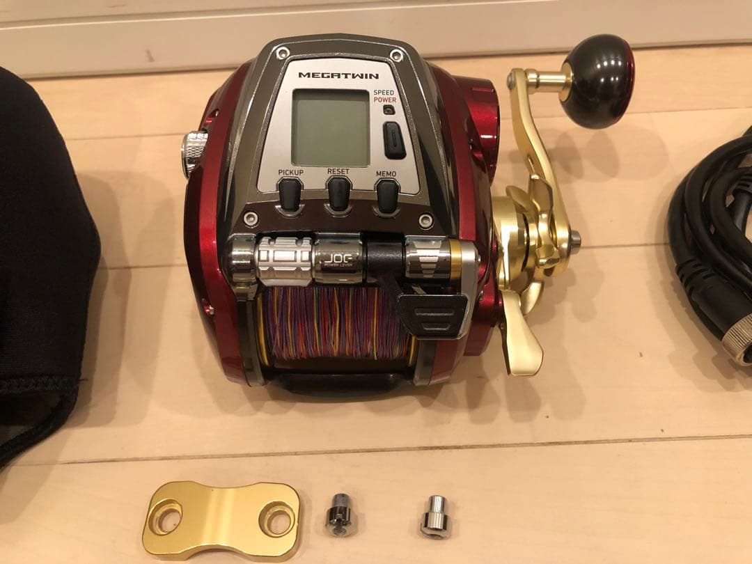 【専用】ダイワDaiwa 電動リール SEABORG800MJ