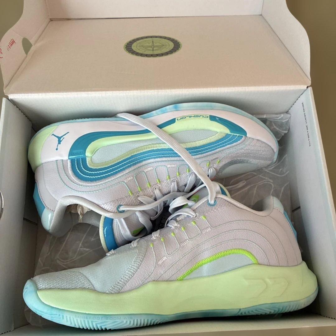 新品未使用　ルカ4PFナビゲーター