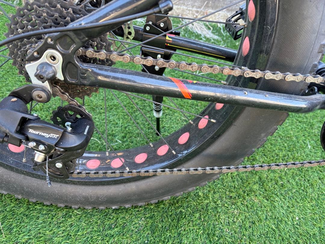 Mon Fat Bike アーガススポーツ２４インチ　160〜