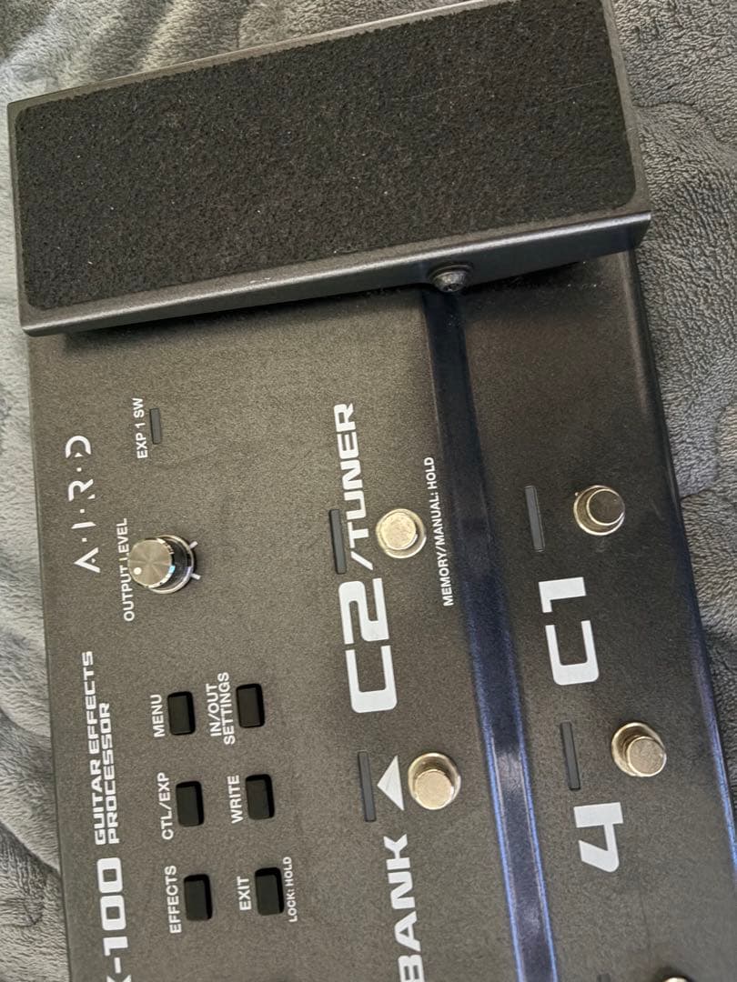 BOSS GX-100 ギターエフェクター　マルチエフェクター