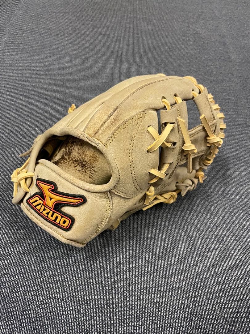良型　野球 硬式グローブ 一般用　大人　右投げ　グラブ　内野　ビクトリーステージ