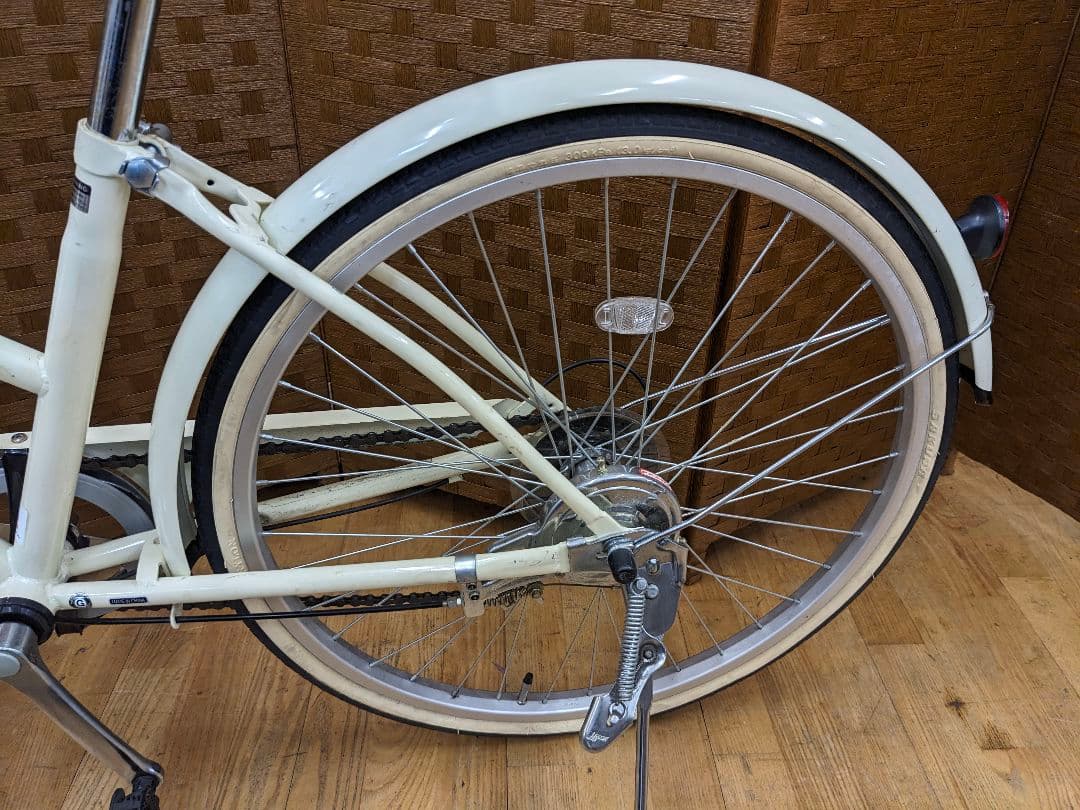 U020 子供用自転車　24インチ 6段変速 ホワイト