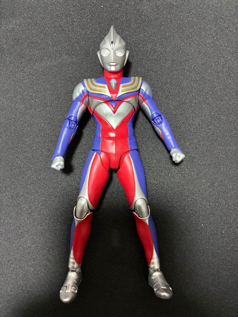 SHフィギュアーツ　ウルトラマンティガ　ダイナ　セット