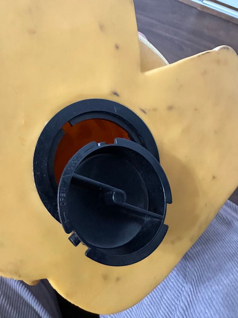 怪獣ブースカ　貯金箱