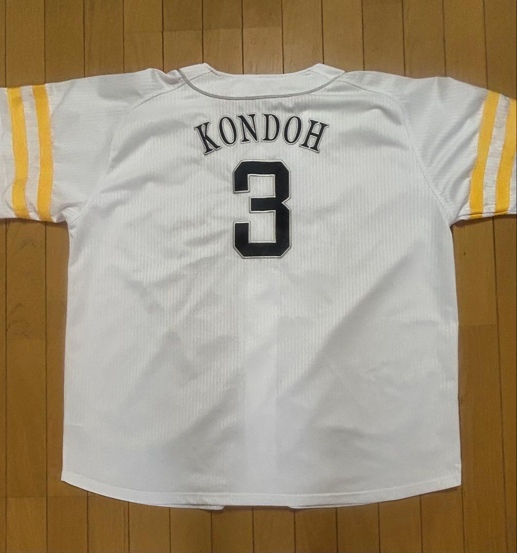 ソフトバンクホークスユニフォーム　近藤健介