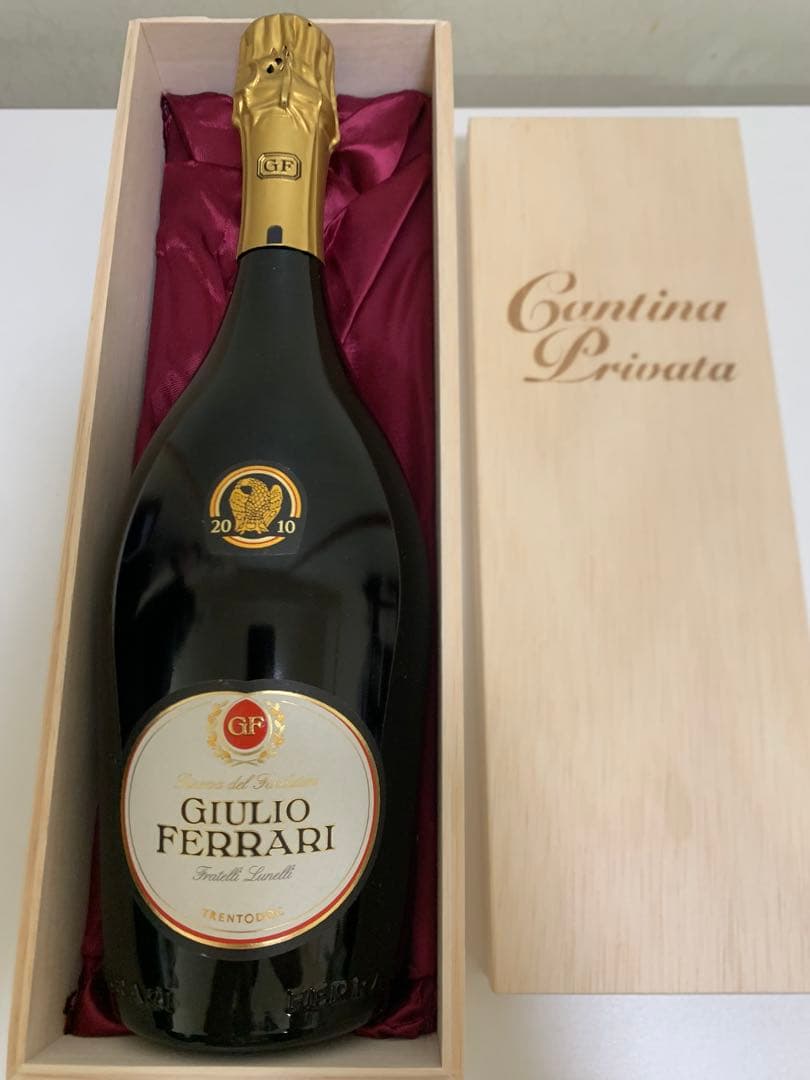 新品　ジュリオ フェッラーリ リゼルヴァ デル フォンダトーレ 2010 木箱入