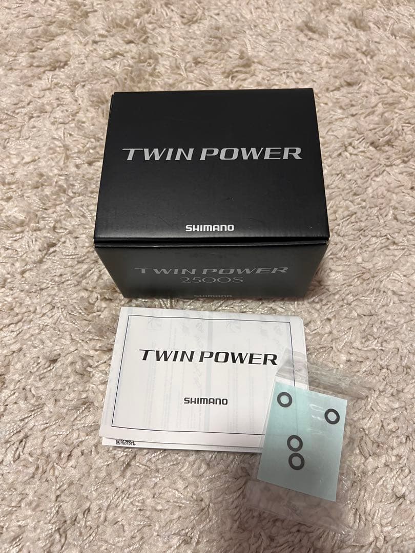 SHIMANO TWIN POWER 2500S スピニングリール