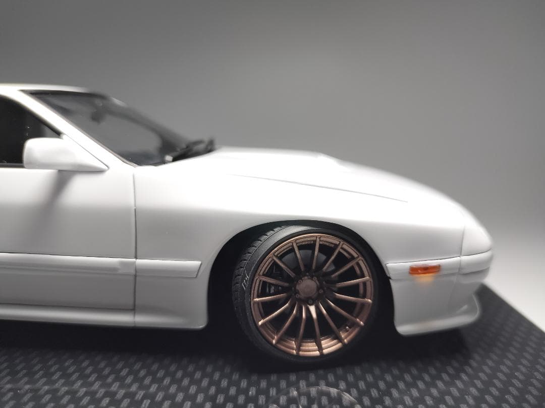 1/24 マツダ サバンナ RX7（FC3S）プラモデル 完成品