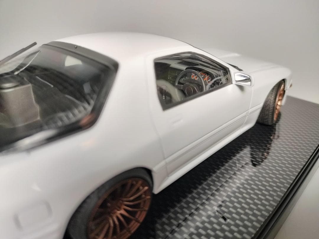1/24 マツダ サバンナ RX7（FC3S）プラモデル 完成品