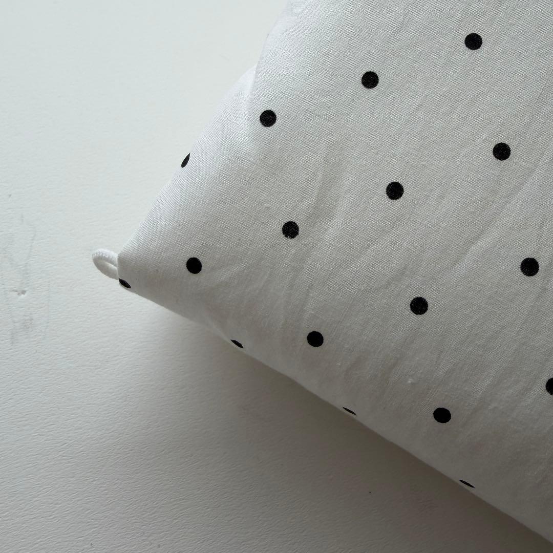 バインダーカバー　白ドット　ふかふか　A6 韓国　貯金