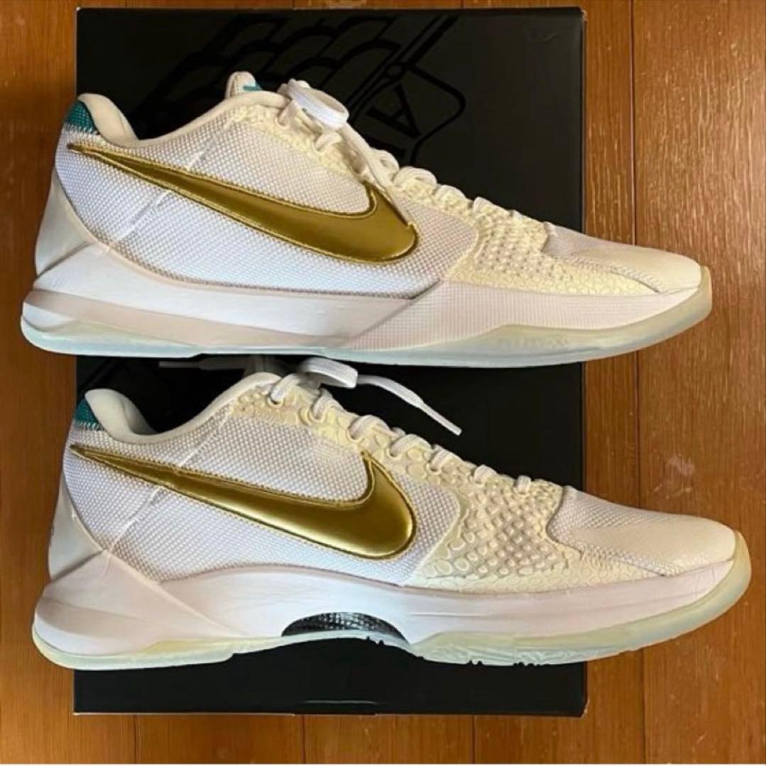 (値下げ可)KOBE 5 PROTORO UNDEFEATED 29cm