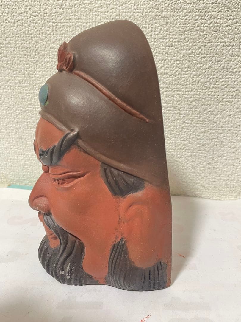 中国美術　在銘　紫砂彫塑　壁挂　置物　關羽像　アンティーク