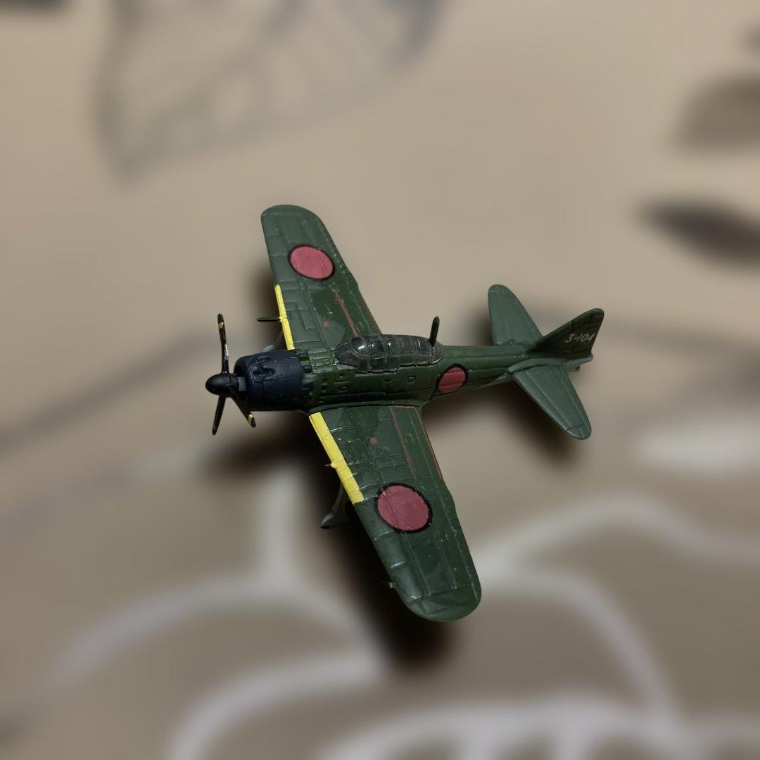 世界の戦闘機 戦闘機ミニチュアセット ガラスケース鏡付き