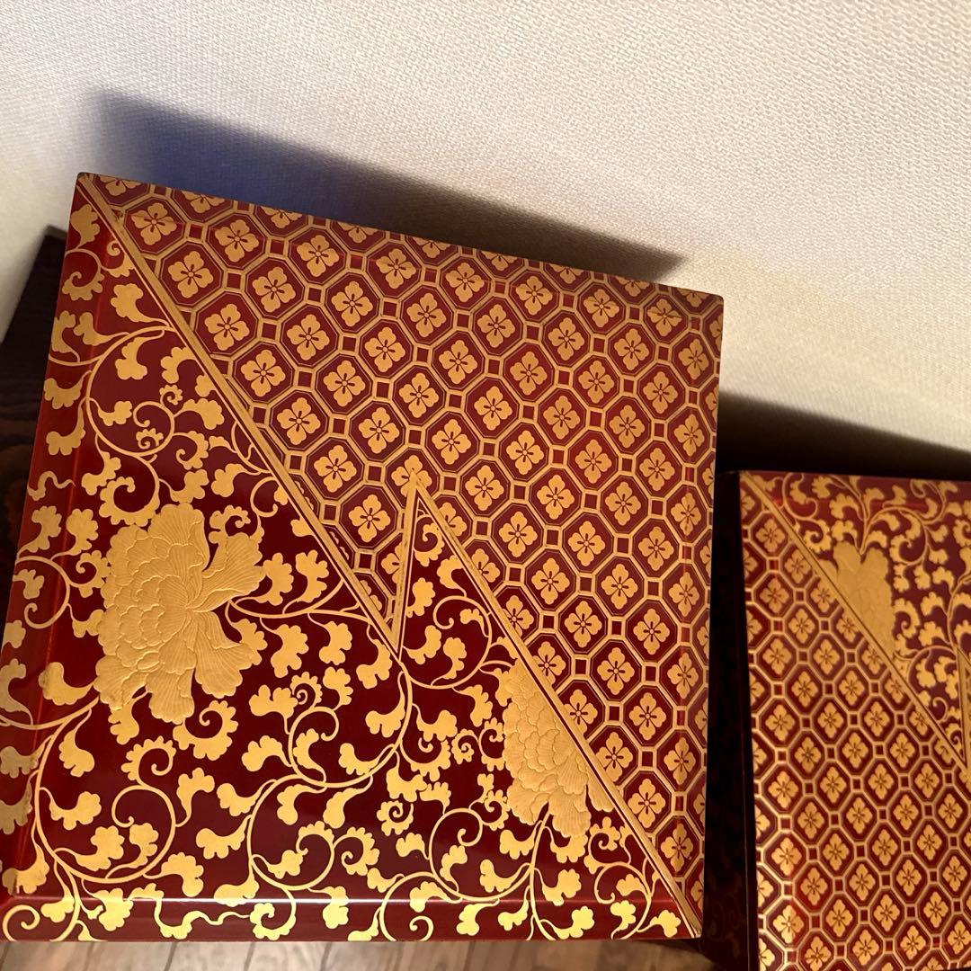 ◆塗り重箱　ニ段/三段　蒔絵あしらい◆