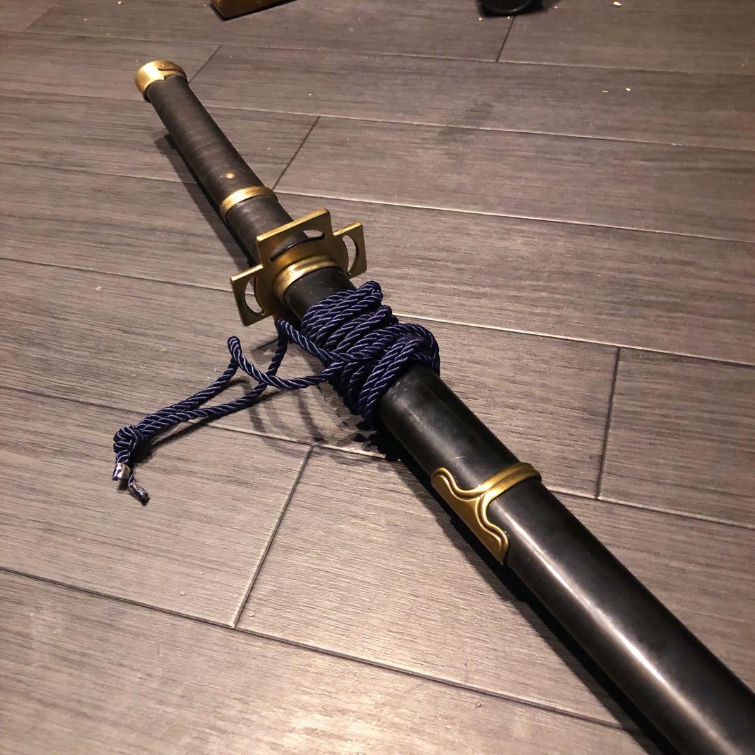 模造刀　刀　雪走　二代鬼徹　虎徹　金鍔黒漆拵え　ワンピース