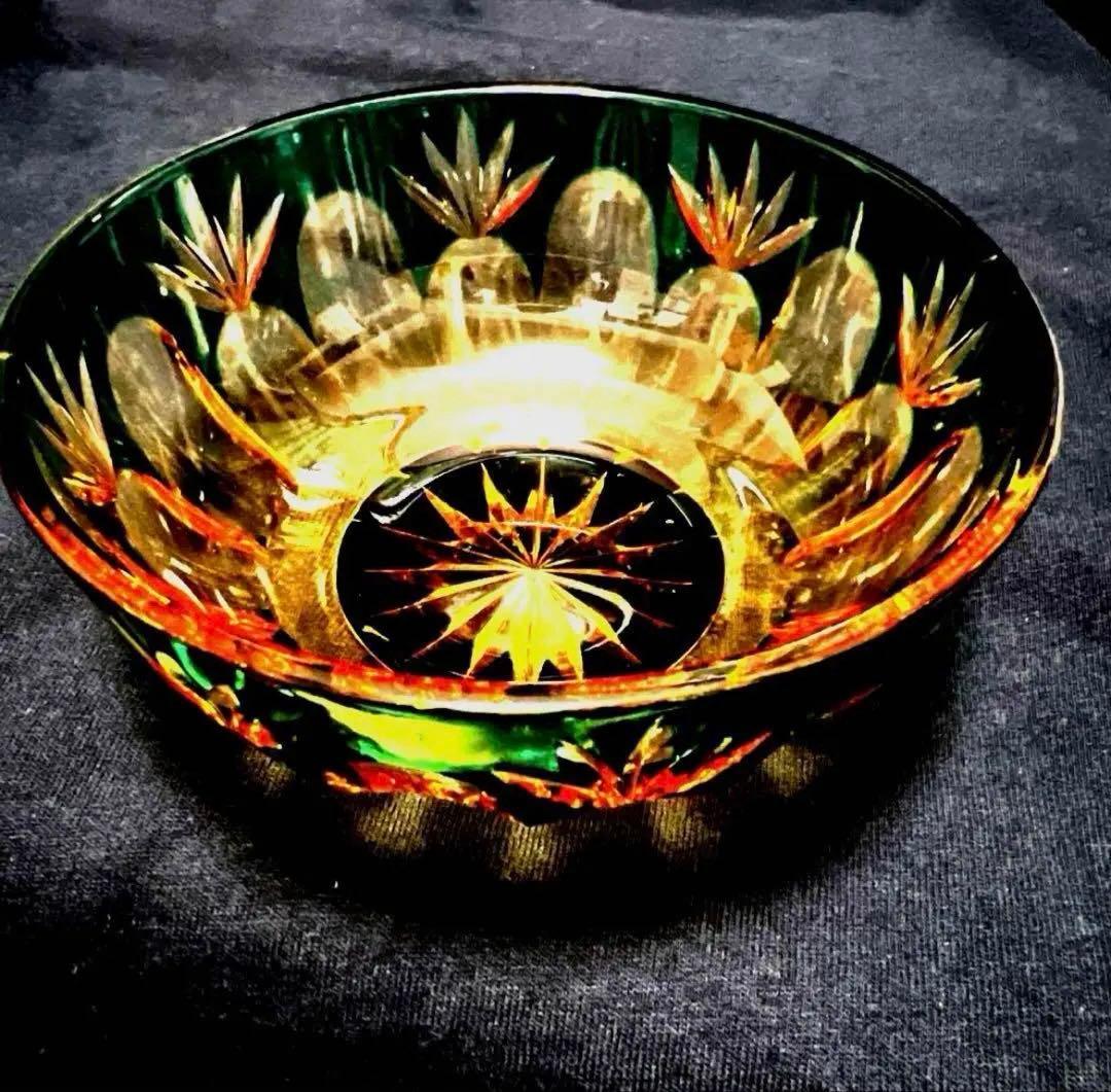 色被せ切子　クリスタル製　浅鉢/向付切　琥珀色に緑色被せ