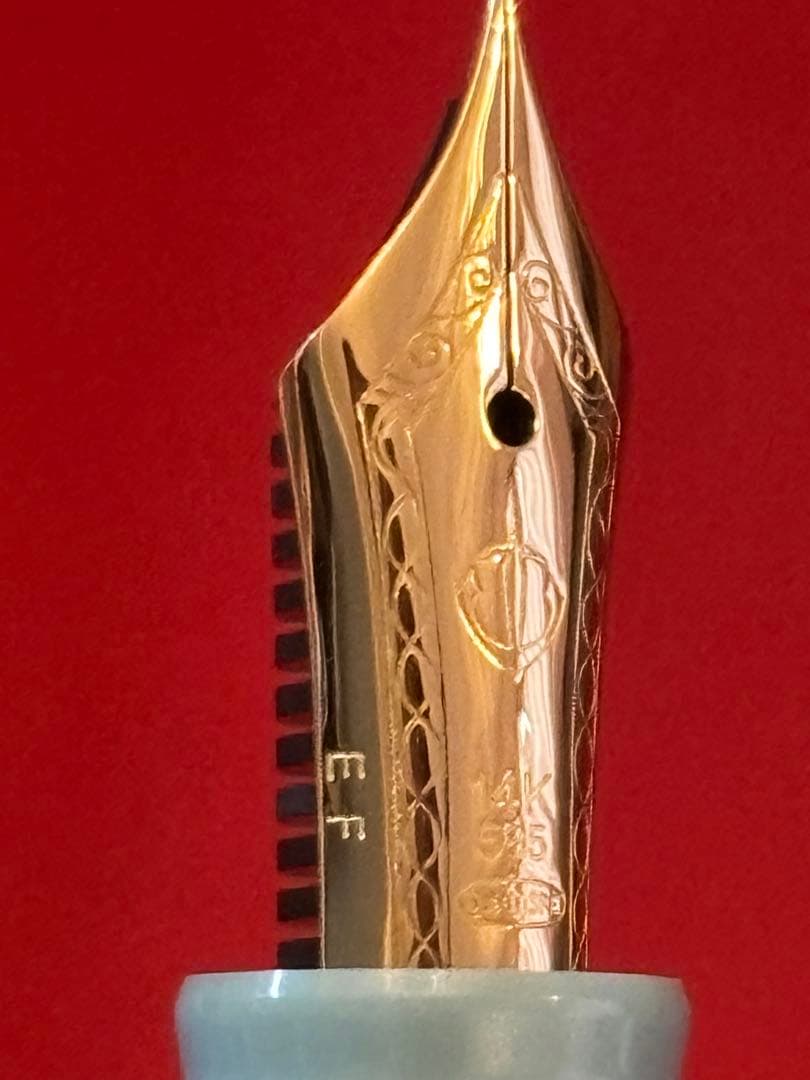 セーラー万年筆SHIKIORI―四季織― 雪月空葉 万年筆 春空(EF)