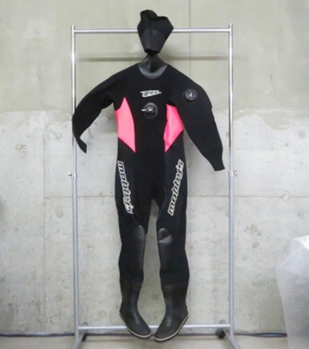 モビーズ　MOBBYS ドライスーツ　レディース