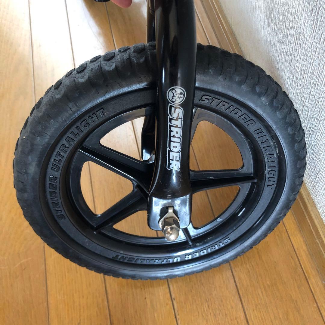 ストライダー スポーツ ブラック 12インチ【付属品あり】