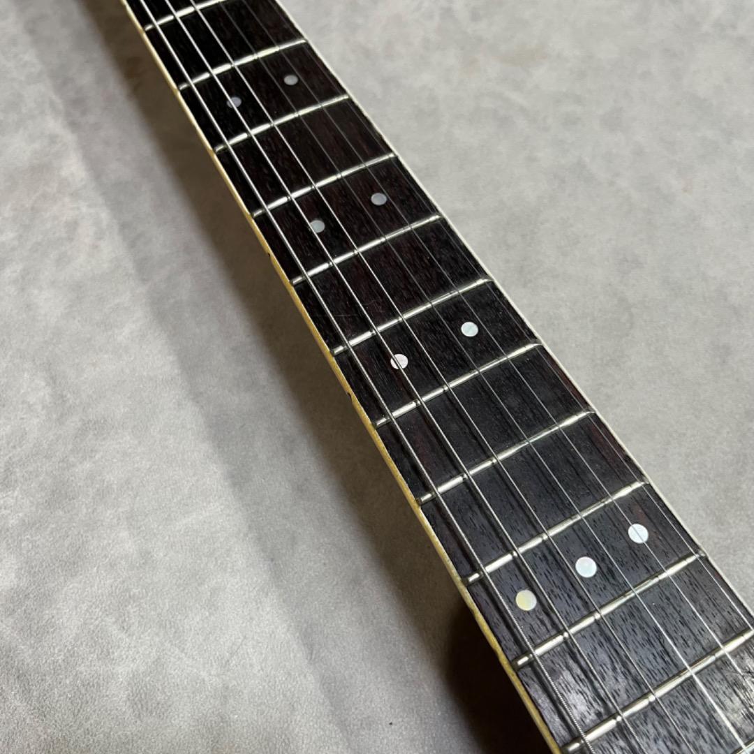 Mosrite Avenger 　モズライト　アベンジャー