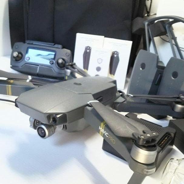 ドローン DJI Mavic Pro フルセット＋付属品・キャリーバッグ