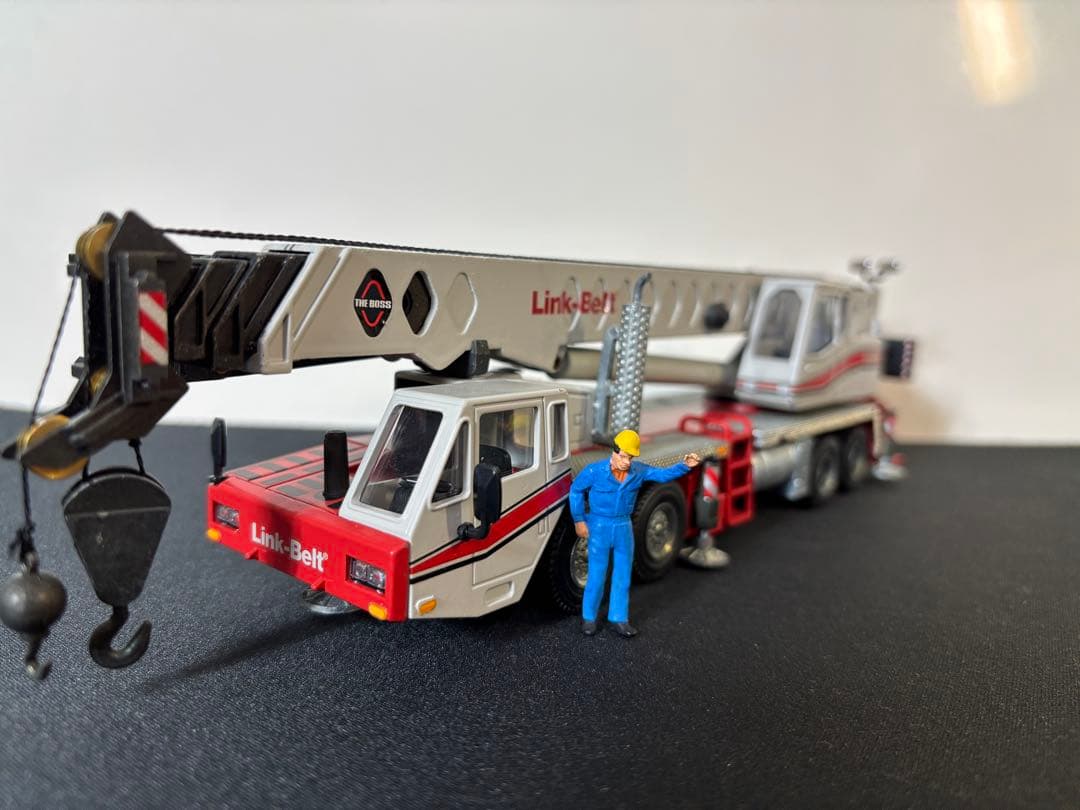 Link-Belt HTC-8670 油圧トラッククレーン 1:50スケール
