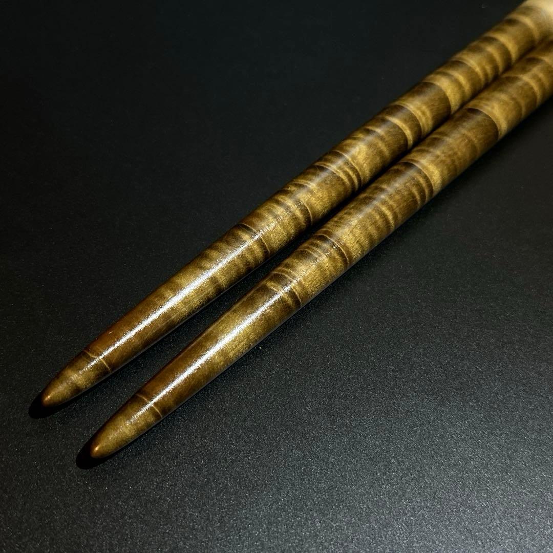 80 【旋盤使用】万能型マイバチ　激黒朴　激縮杢　高密度材　グリップ無し　超光沢