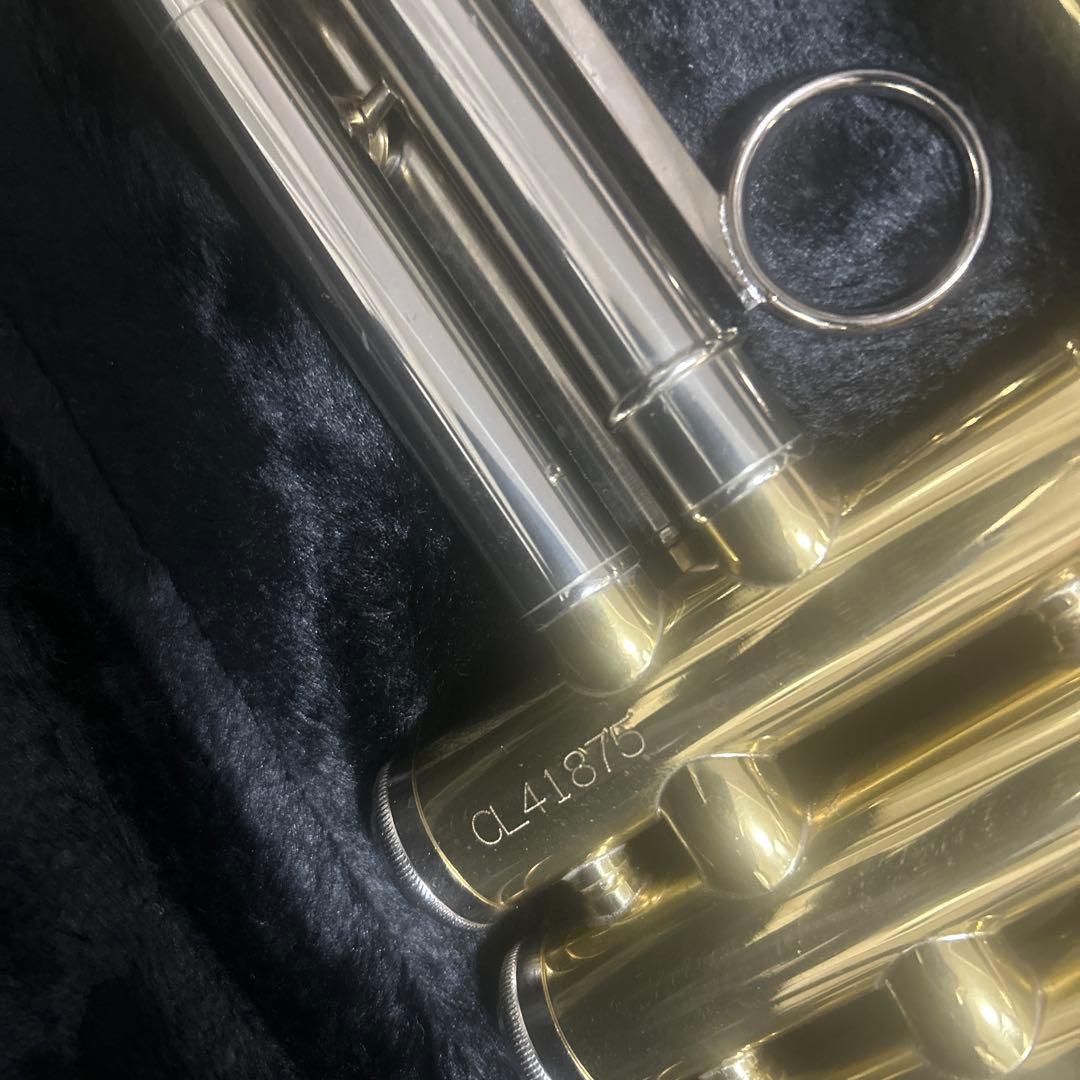 トランペット Richard CL41875本体と付属品
