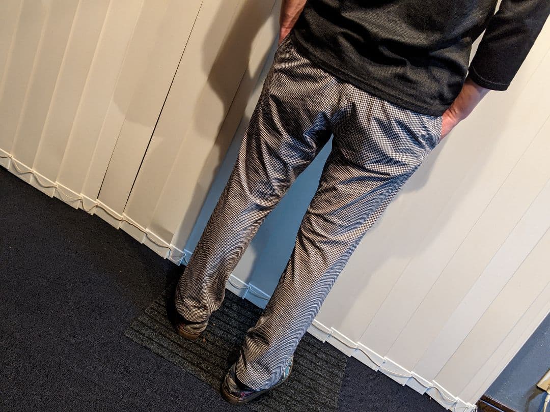 アンパスィ　千鳥柄　ストレッチ　ロング　パンツ　ゴルフ　ウェア　ナイロン　総柄