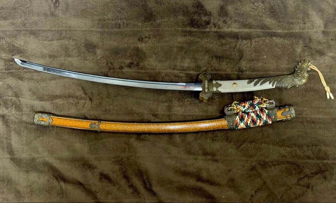 鳳凰金具太刀 ・模造刀