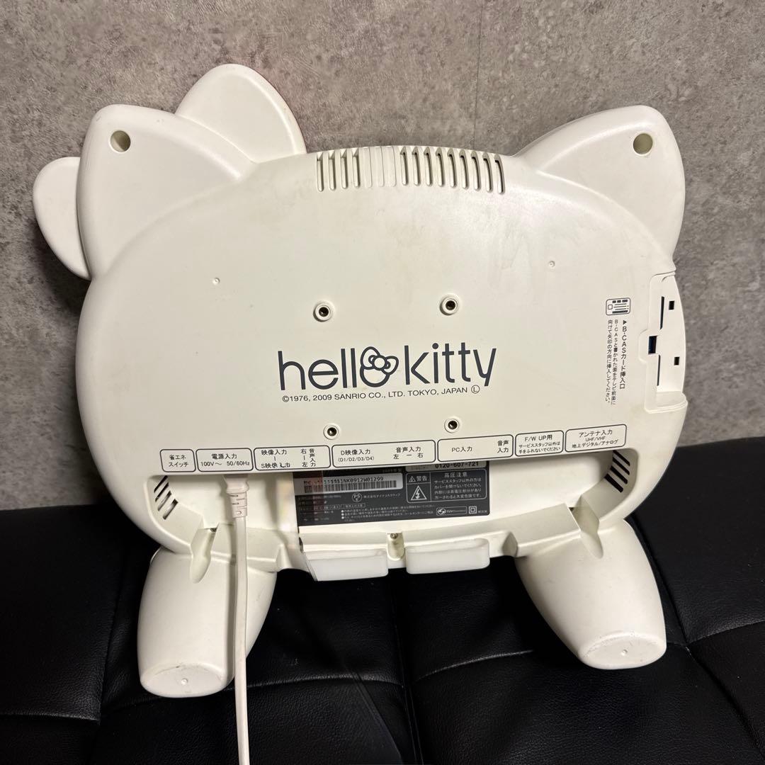 【バラ売り不可】ハローキティ型　液晶テレビ　kitty 地上デジタル　地デジ
