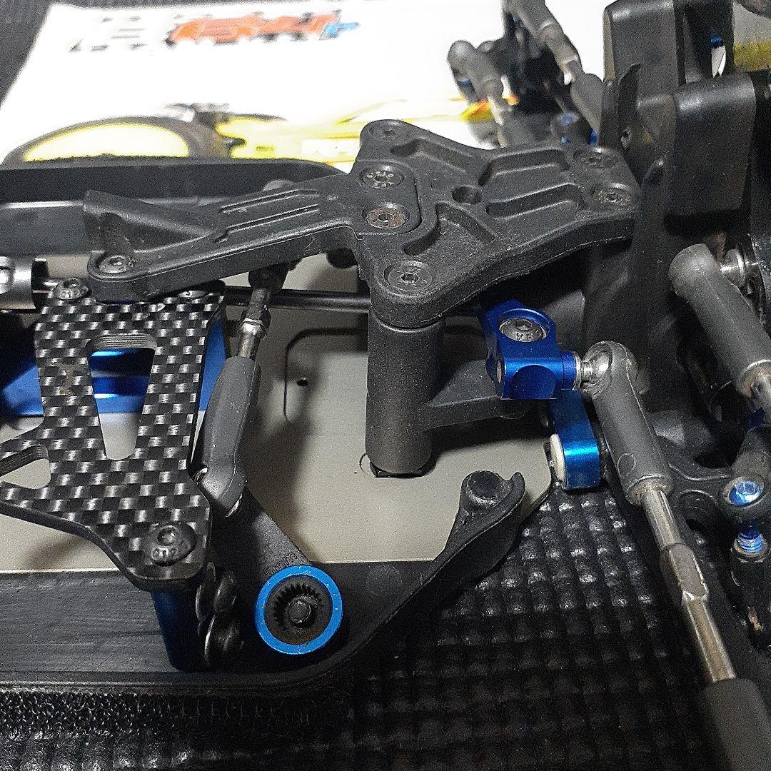 ホビーラジコン ASSOCIATED B64D