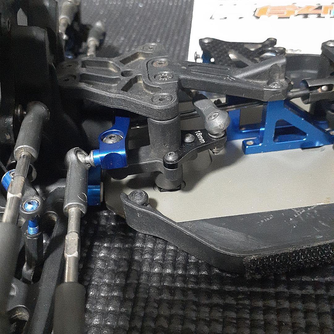 ホビーラジコン ASSOCIATED B64D