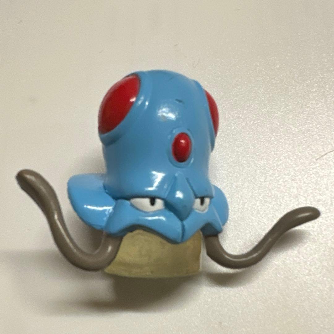 ポケモン　【初期】 モンコレ　メノクラゲ　ドククラゲ