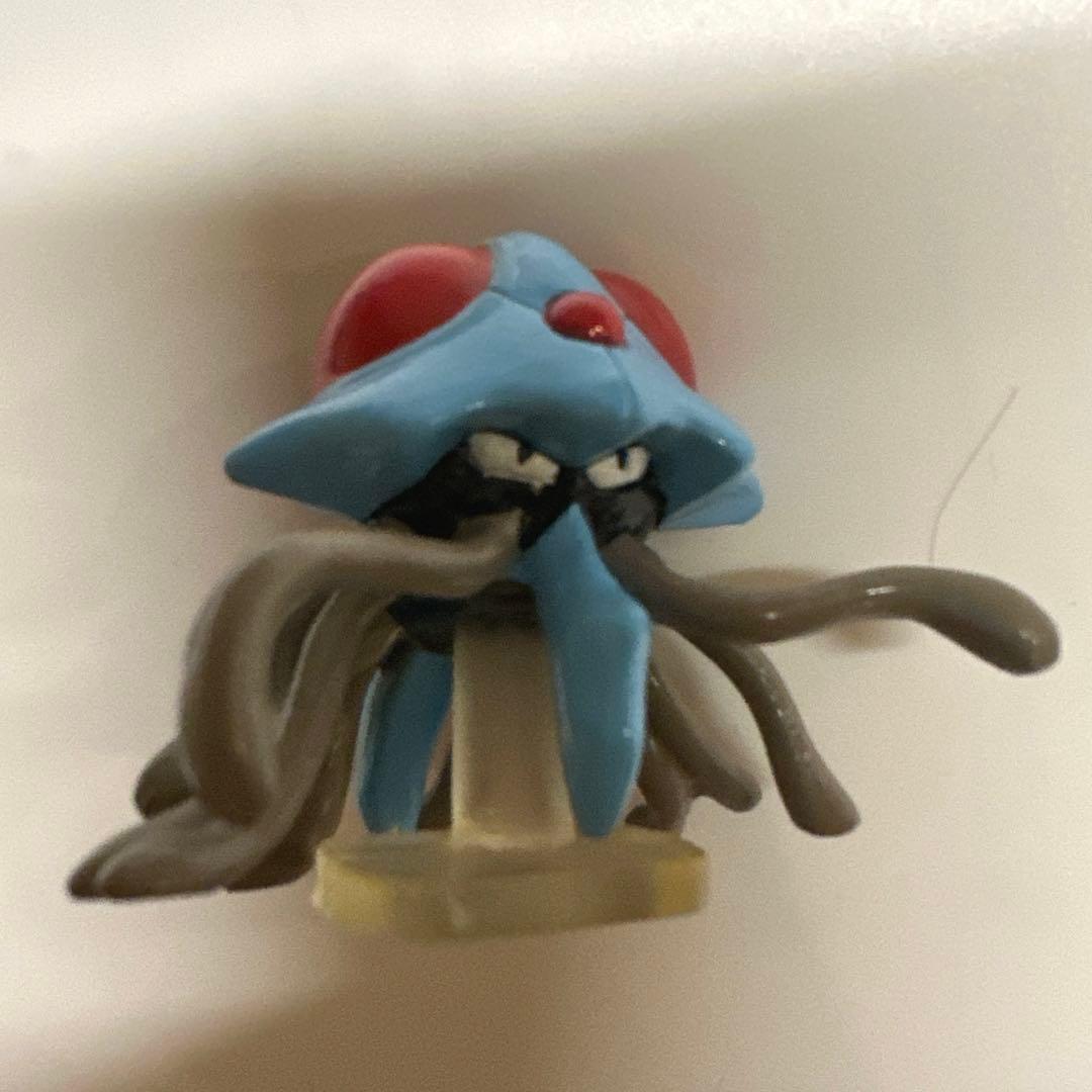 ポケモン　【初期】 モンコレ　メノクラゲ　ドククラゲ